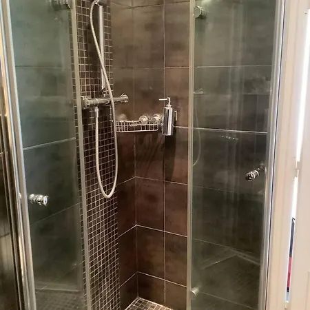 Apartment Av. Fragonard *