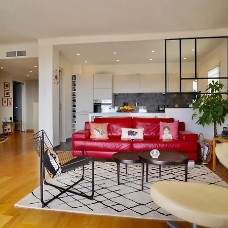 Apartman Chic A Cannes, Avec Terrasse Et Cheminee, 83 M²